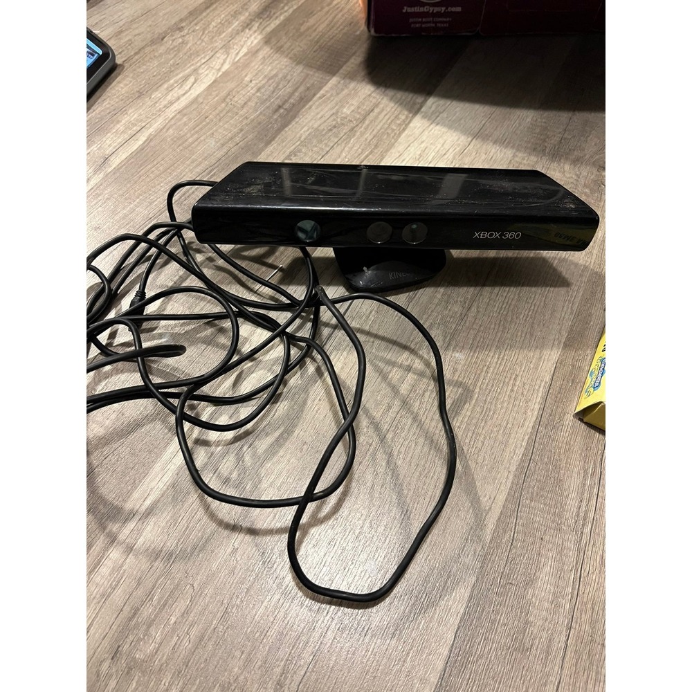 Microsoft Kinect Sensor for Xbox 360‎